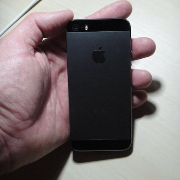 Apple iPhone 5S 16GB; Unlocked.Very good!!! - Picture 2 of 5